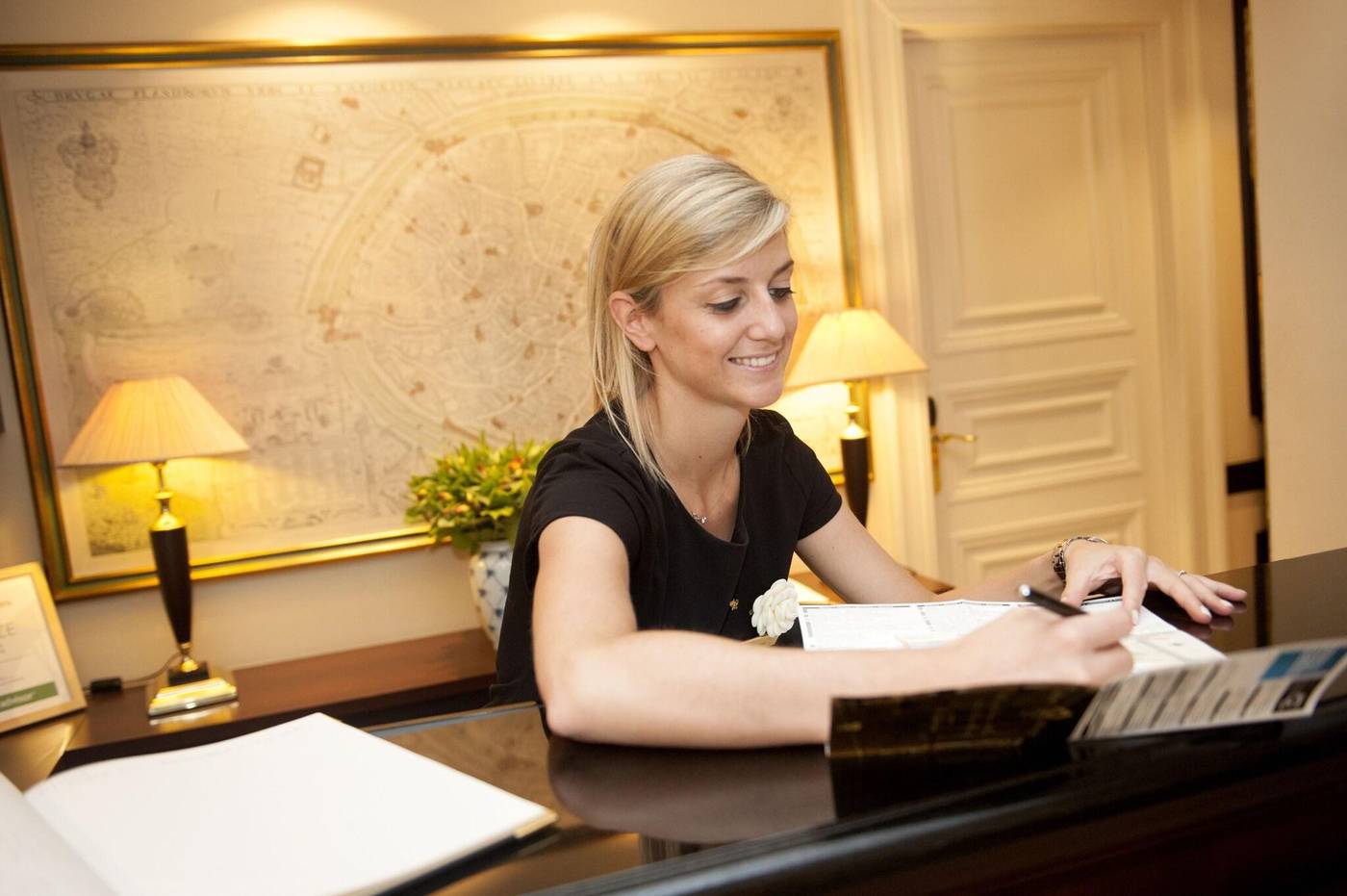 Relais and Chateaux Hotel Heritage-Belgium-BRUGGE-Lobby-8