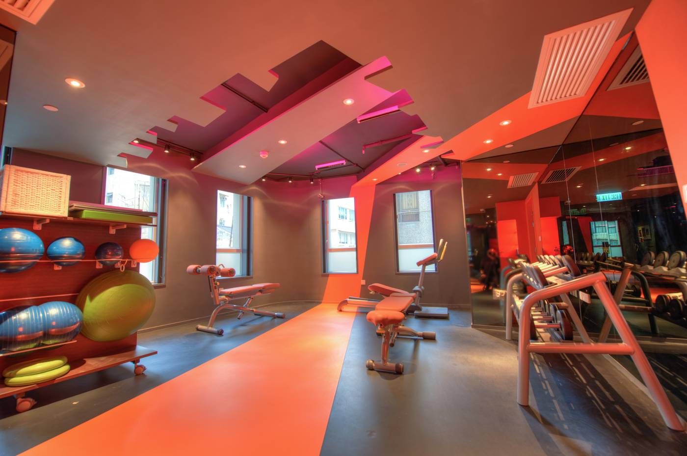 Hotel Madera Hollywood-Hong Kong – China-Hong Kong-Sports and Entertainment-10