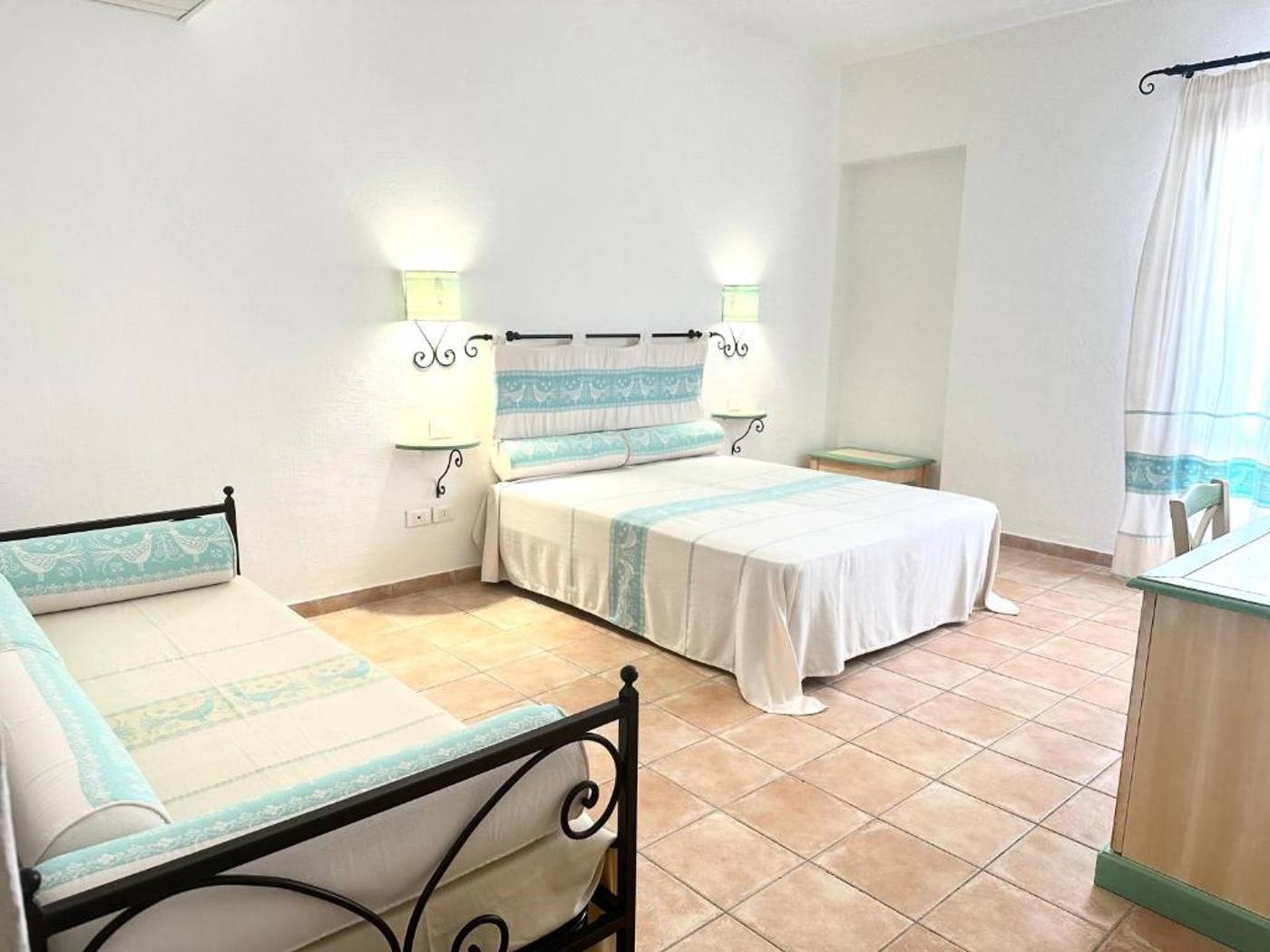 Acqua-di-Mare-Hotel-e-Resort-Room-15