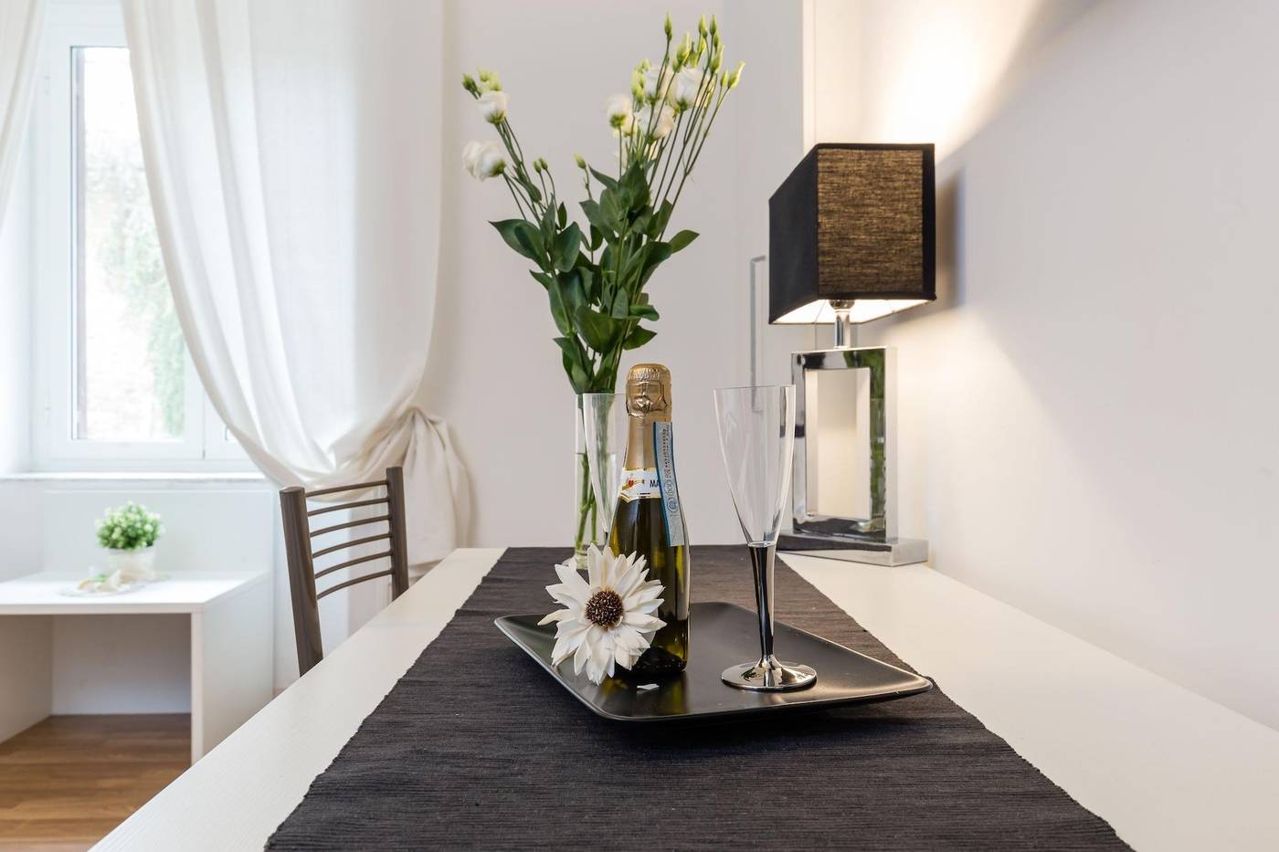 Rione-Monti-Suites-Room-35