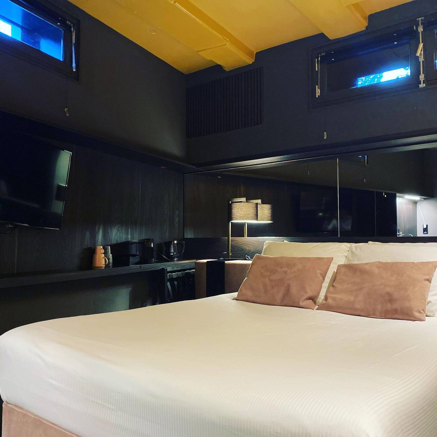 Hotel-Frank-Since-1666-Room-24