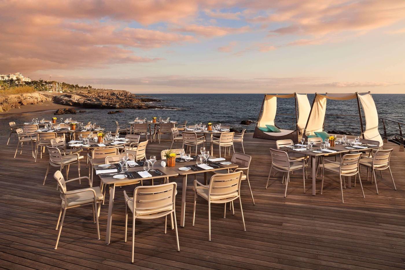 RedLevel-at-Melia-Palacio-de-Isora-Restaurant-95