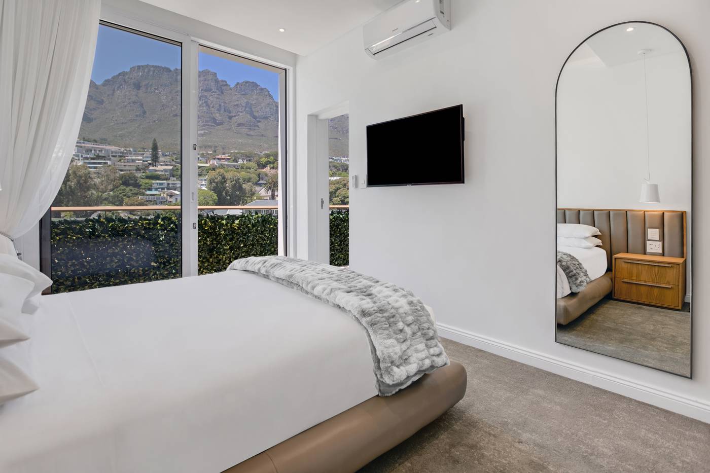 The-Marly-Boutique-Hotel---Spa-Room-13