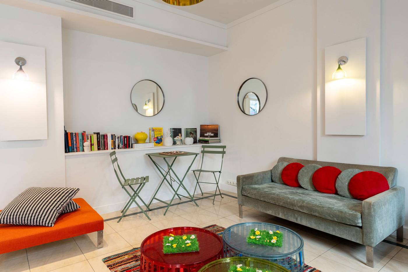 Acadia-Astotel-Lobby-2