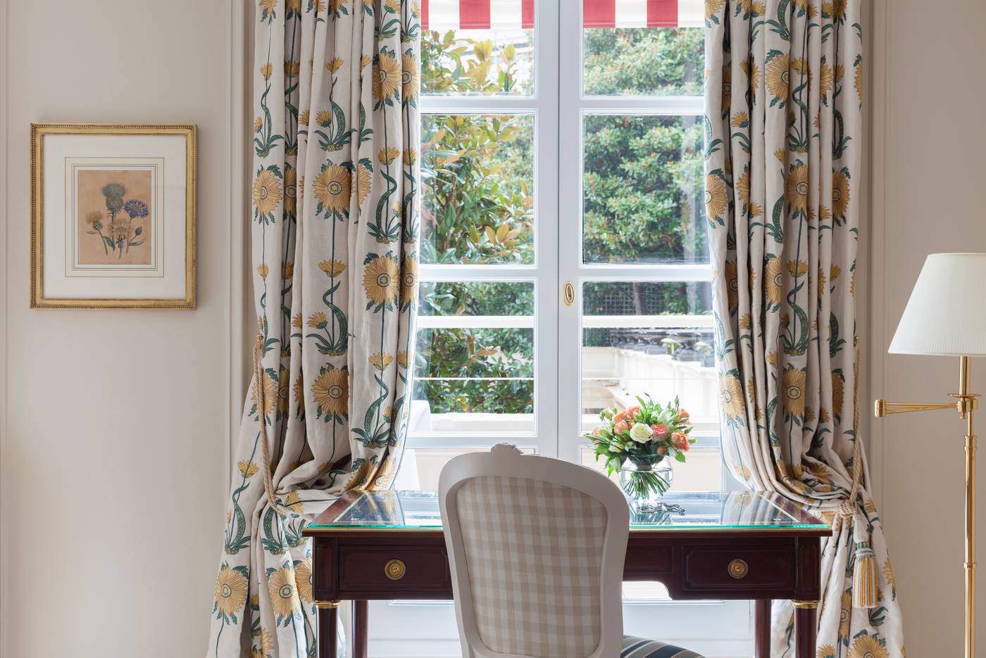 Le-Bristol-Paris-Room-47