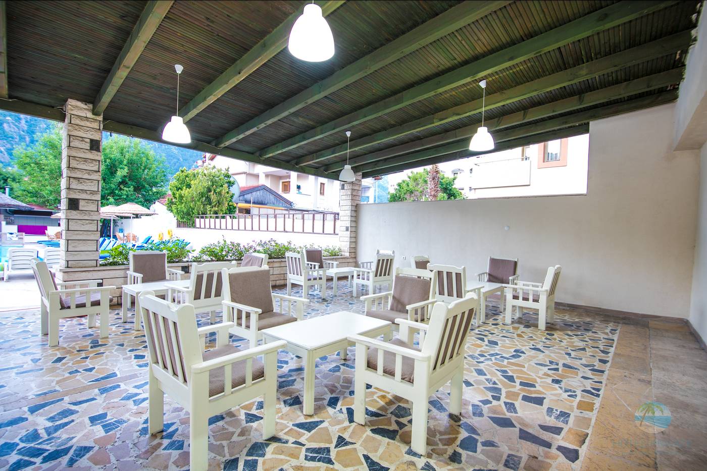 Private-Hotel-Terrace-14