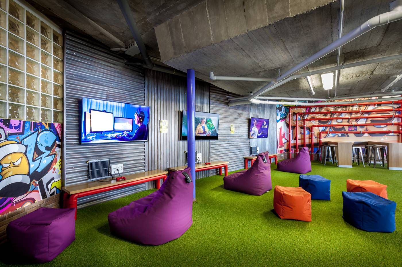 Playaolid-Suites---Apartments-Sports-and-Entertainment-37