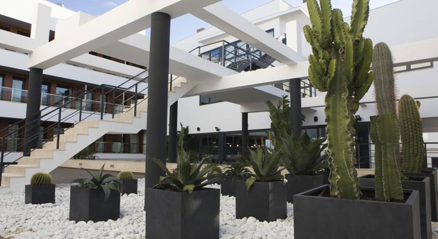 Conilsol-Hotel-y-Aptos-General-view-4