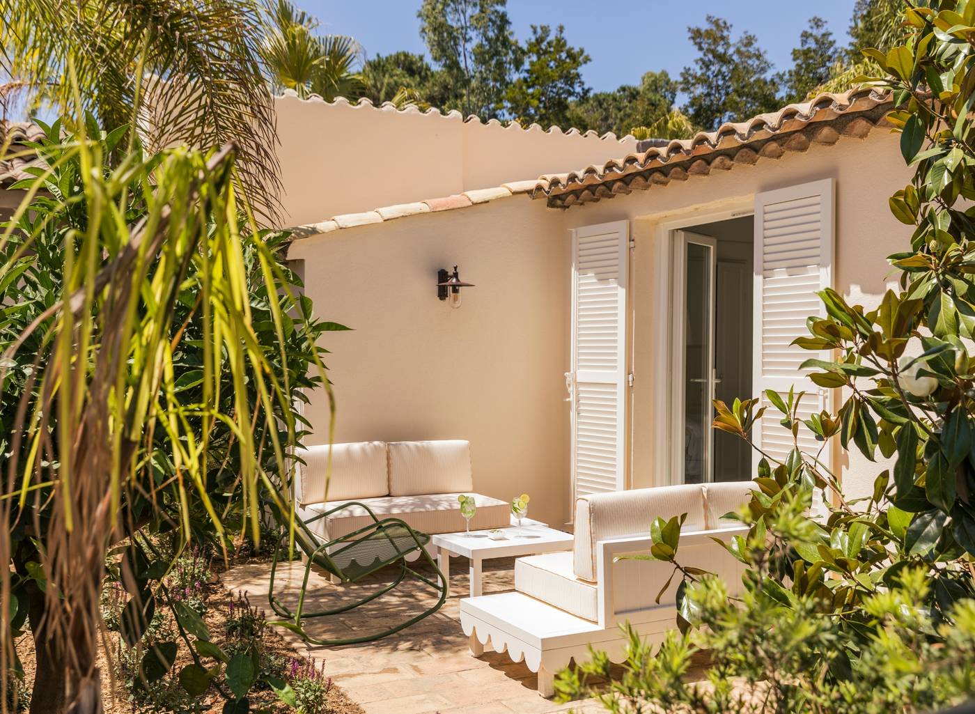 Tartane-Saint--Tropez-Room-13