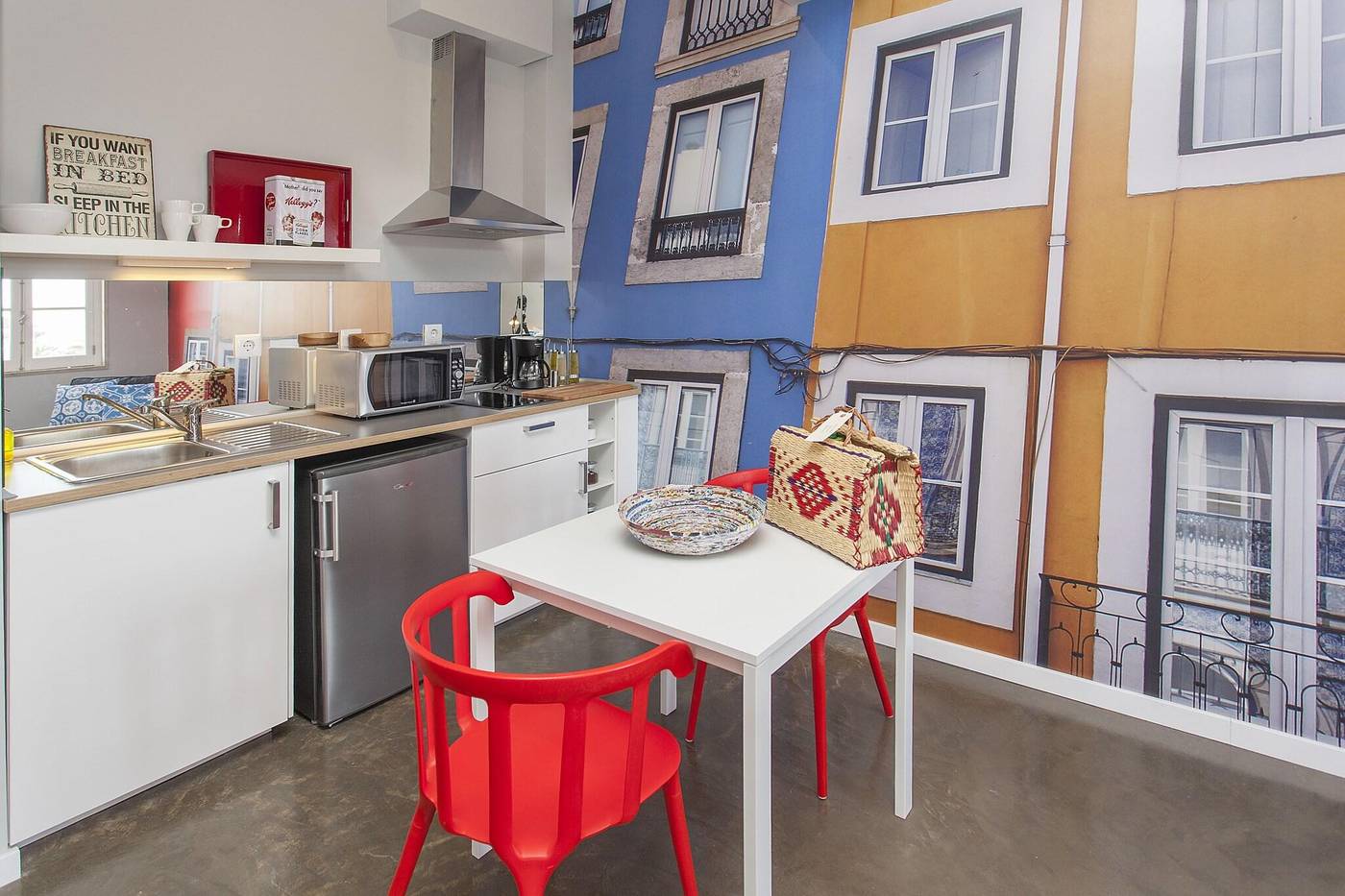 Emporium-Lisbon-Suites-Room-12