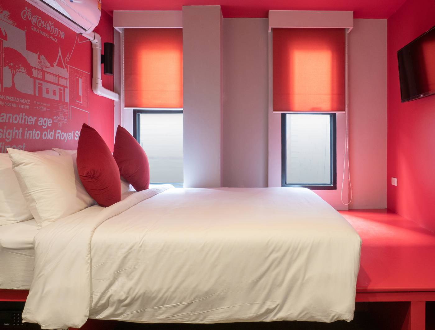 Lub-d-Bangkok-Siam-Hostel-Room-7