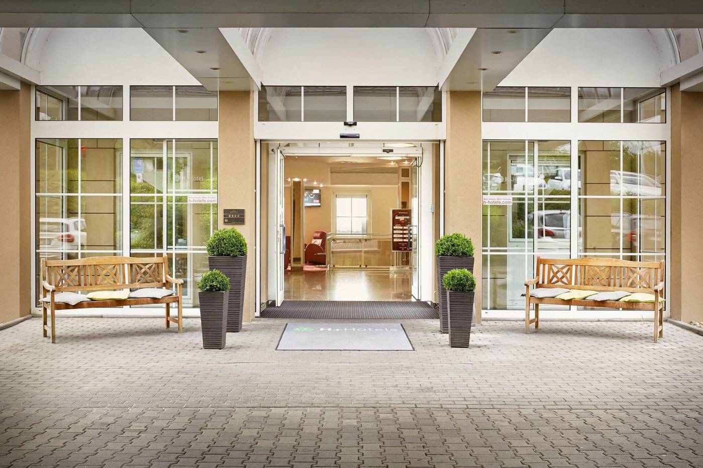 H+ Frankfurt Airport West - Germany - HOFHEIM-DIEDENBERGEN - General view - 2