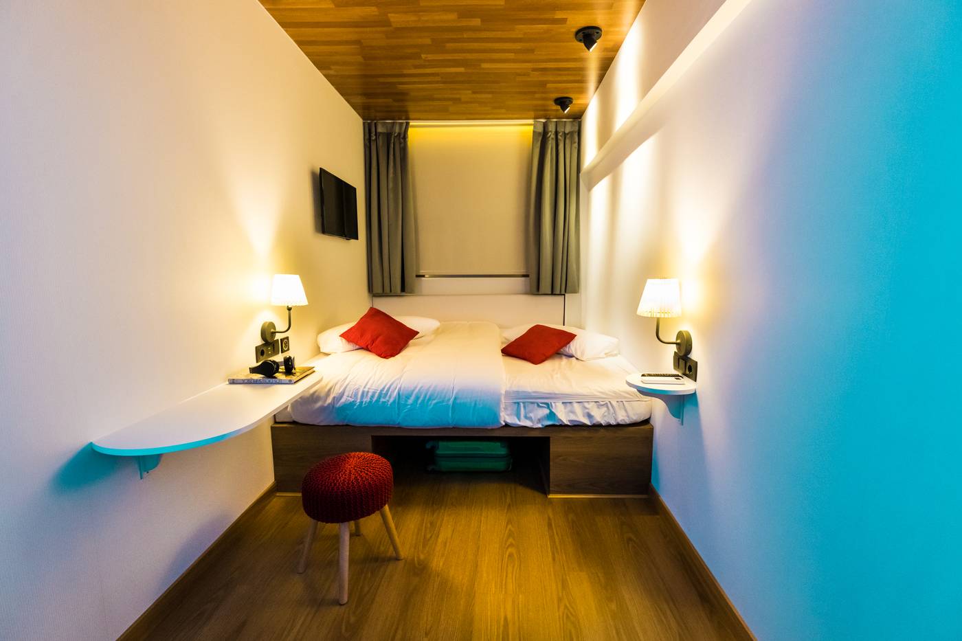 Far-Home-Bernabeu-Room-35