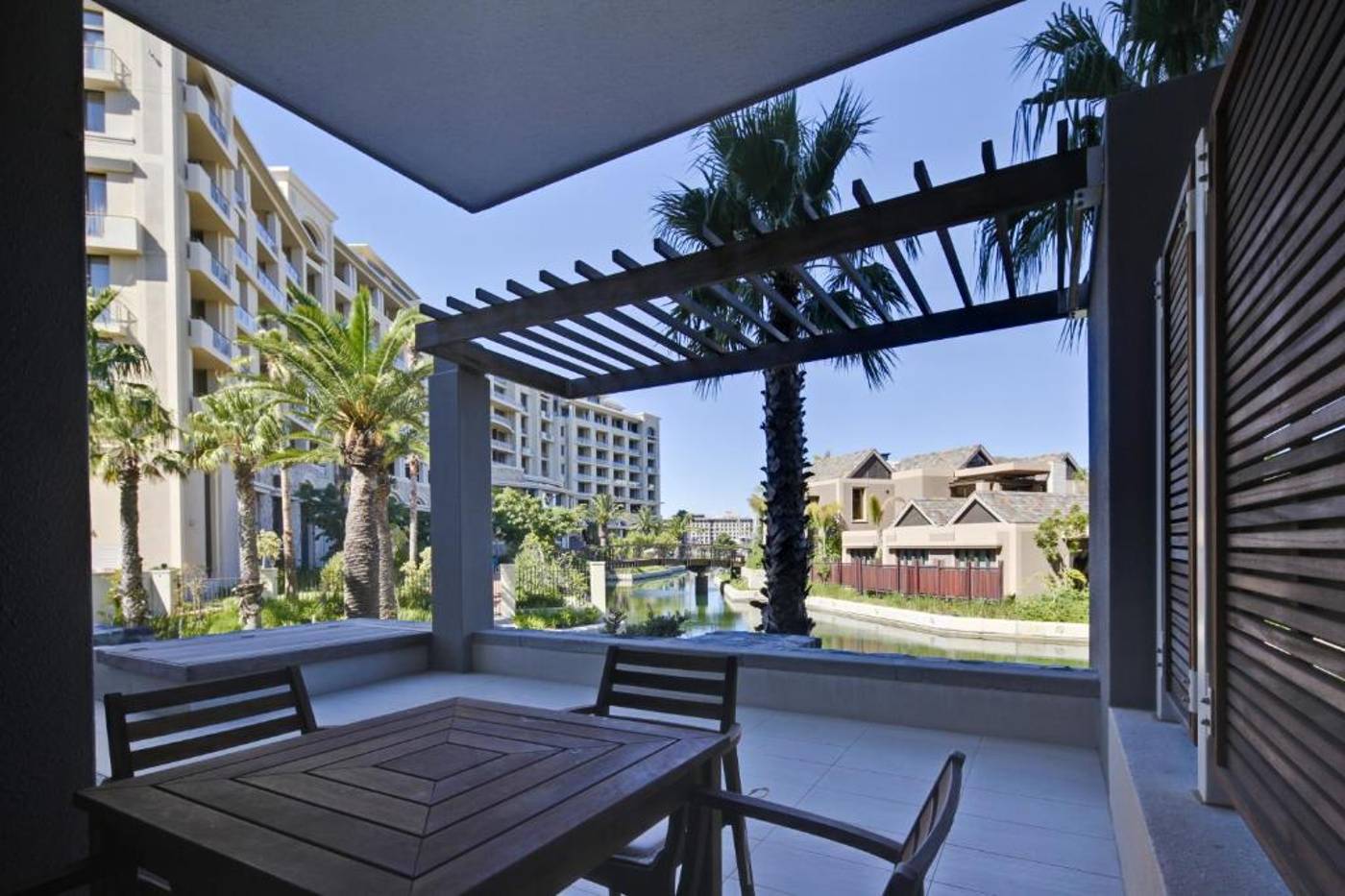 Lawhill-Luxury-Apartments-Terrace-64