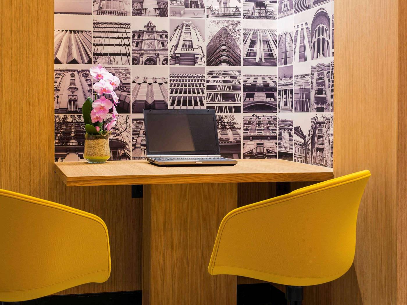 Mercure-Madrid-Plaza-De-Espana-Sports-and-Entertainment-8