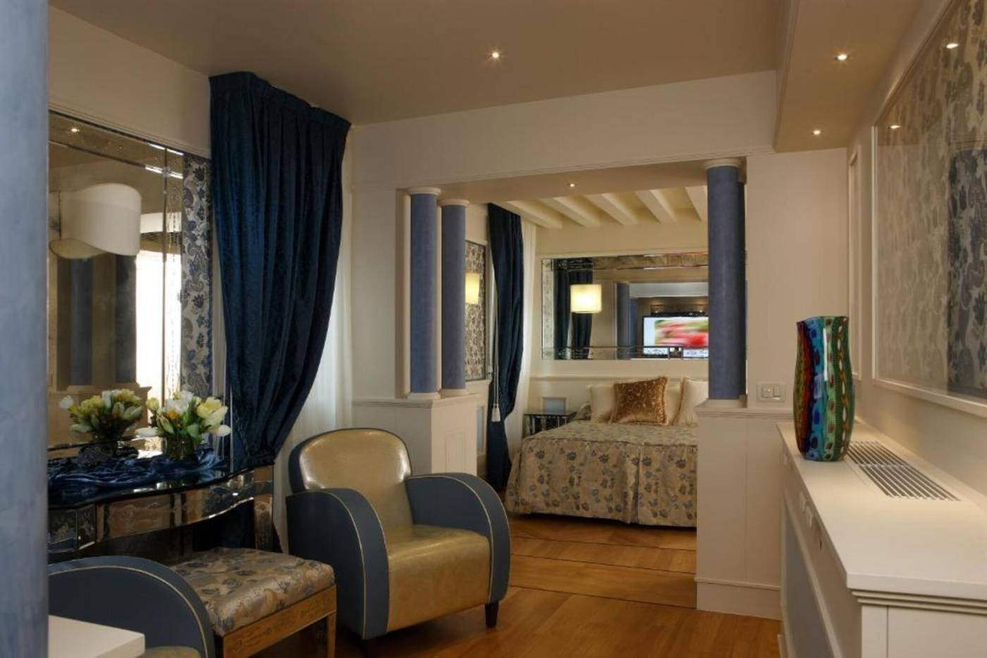 Canaletto-Suites-Room-3