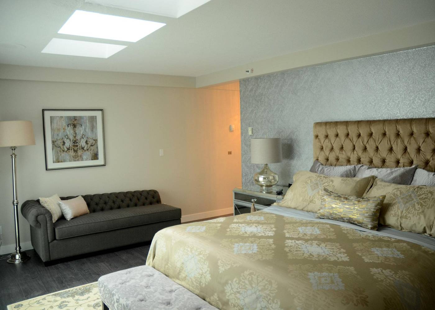 The-Rosellen-Suites-At-Stanley-Park-General-view-13