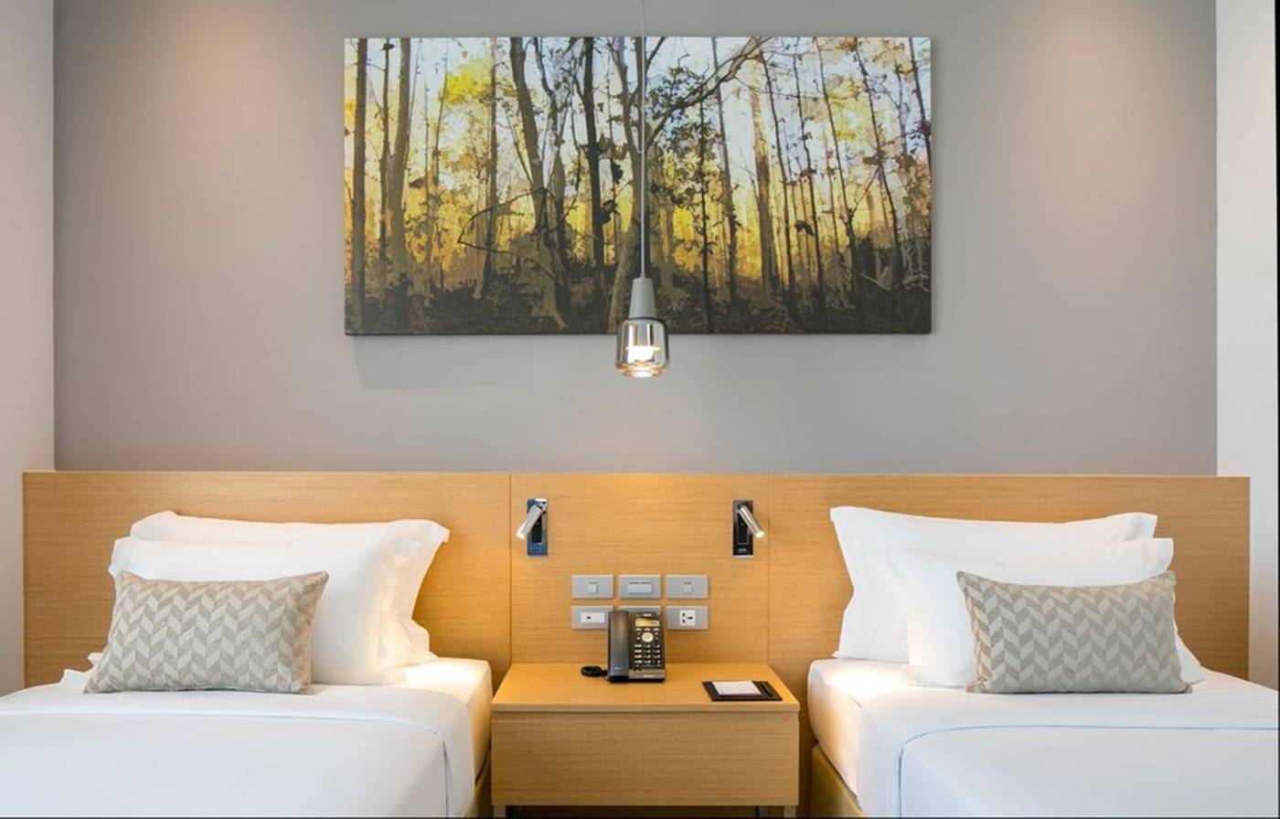 Eastin-Thana-City-Golf-Resort-Bangkok-Room-34