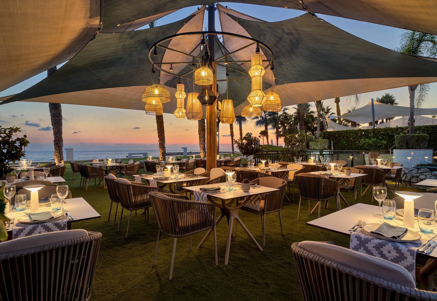 Olympic-Lagoon-Resort-Paphos-Restaurant-22