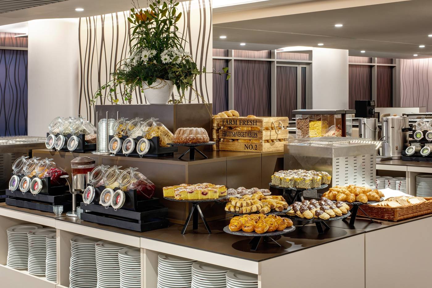 Clarion-Congress-Hotel-Prague-Restaurant-49