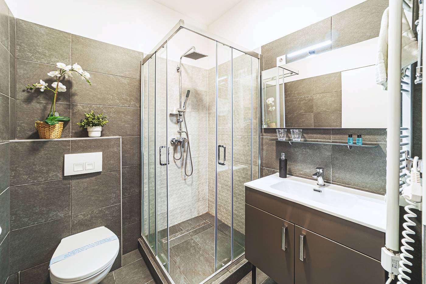 Martoni-Resort-Room-24