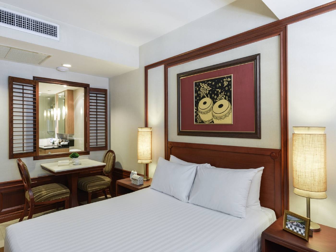 Centre-Point-Sukhumvit-Thong-Lo-Room-32