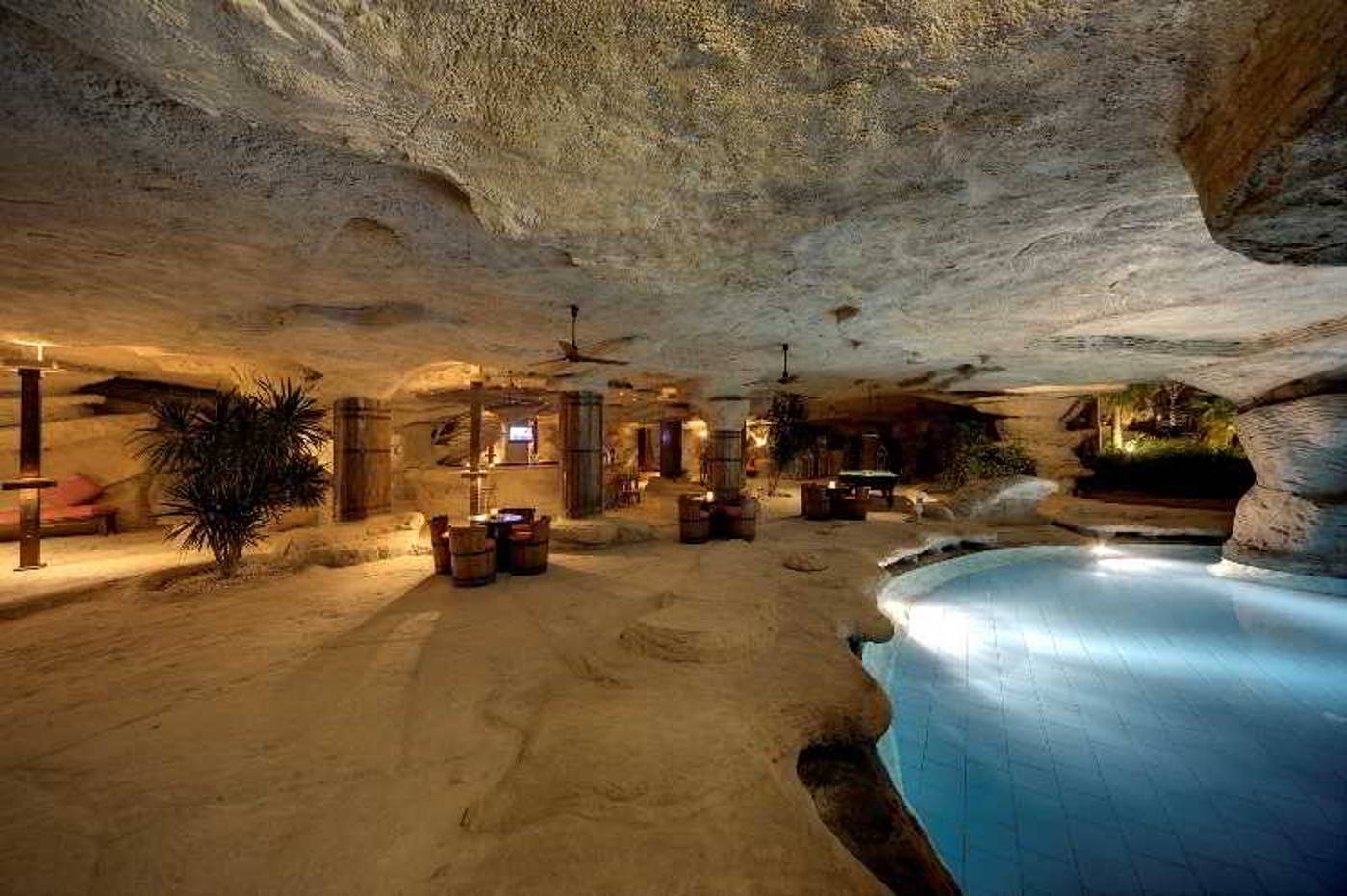 Laguna-Vista-Beach-Resort-Bar-60