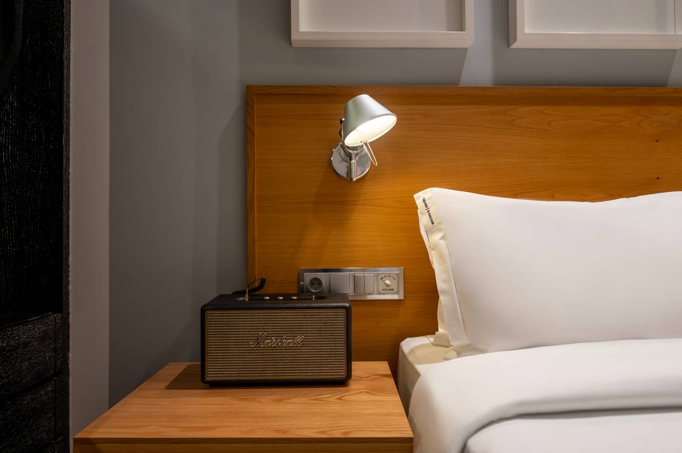 Browns-Downtown-Hotel-Room-38