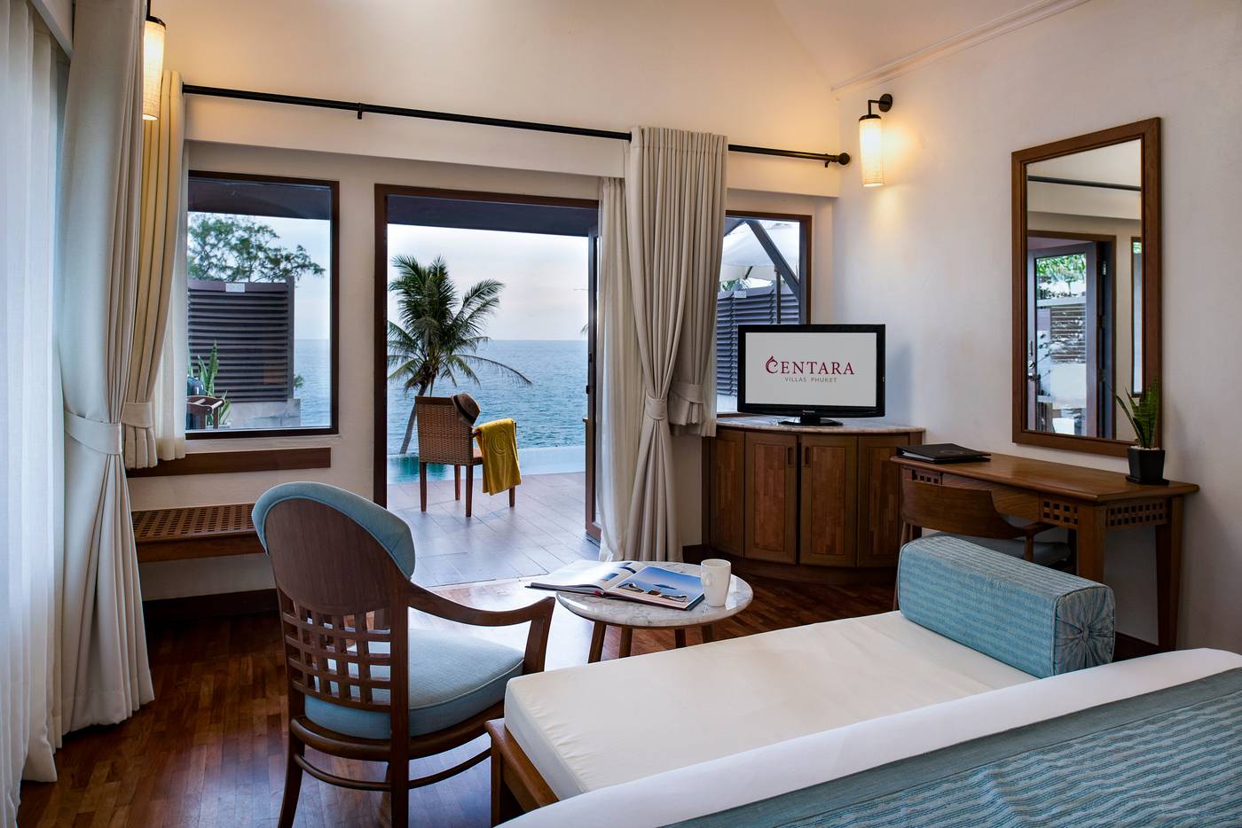 Centara-Villas--Phuket-Room-25