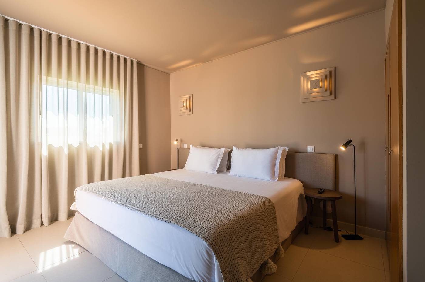 Vale-da-Lapa-Village-Resort-Room-31