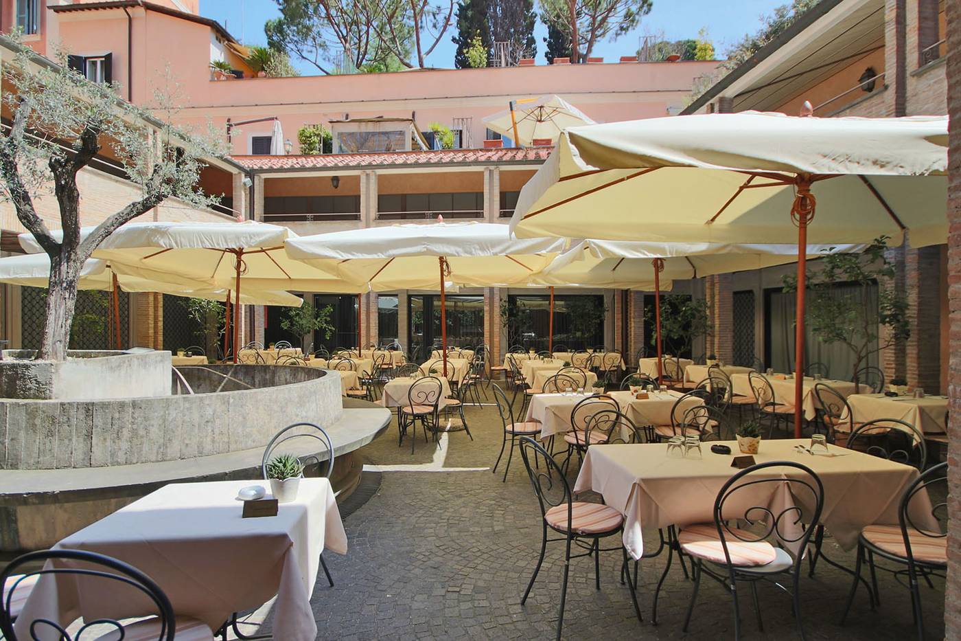 Piazzetta-Margutta-General-view-83