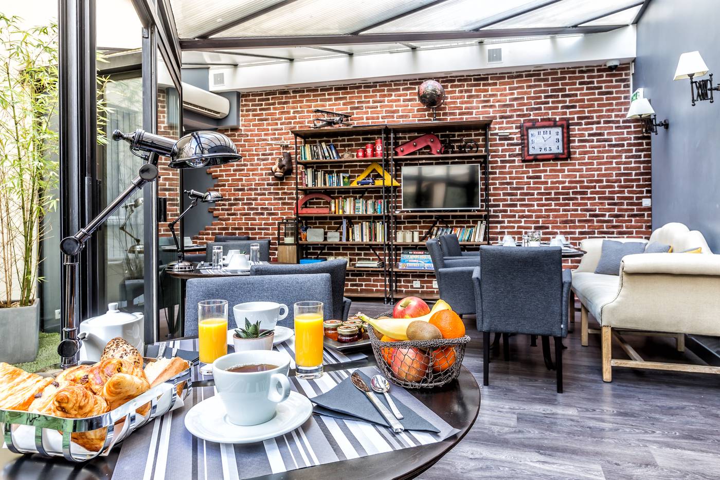 Atelier-Montparnasse-Terrace-4