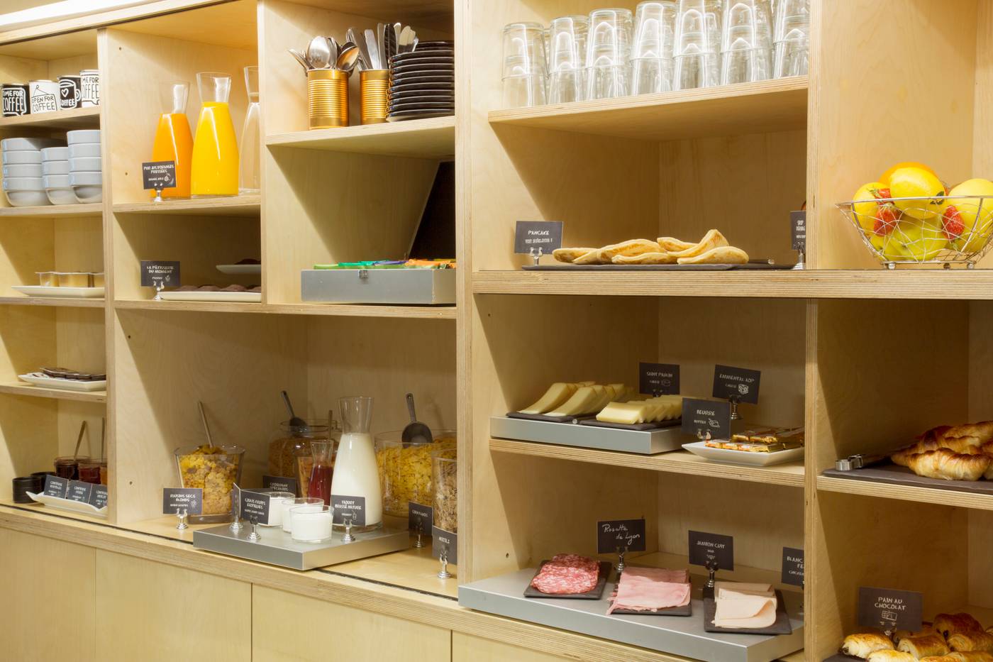 The-Playce-by-HappyCulture-Restaurant-37