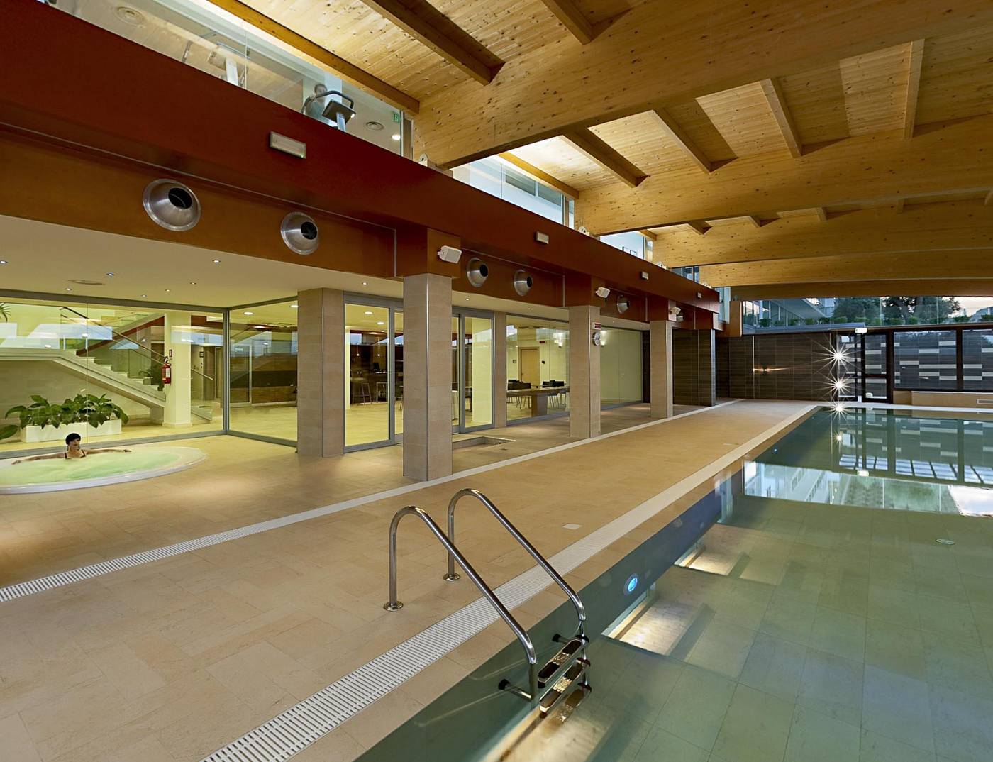 Eureka-Palace-Hotel-Spa-Resort-Pool-26