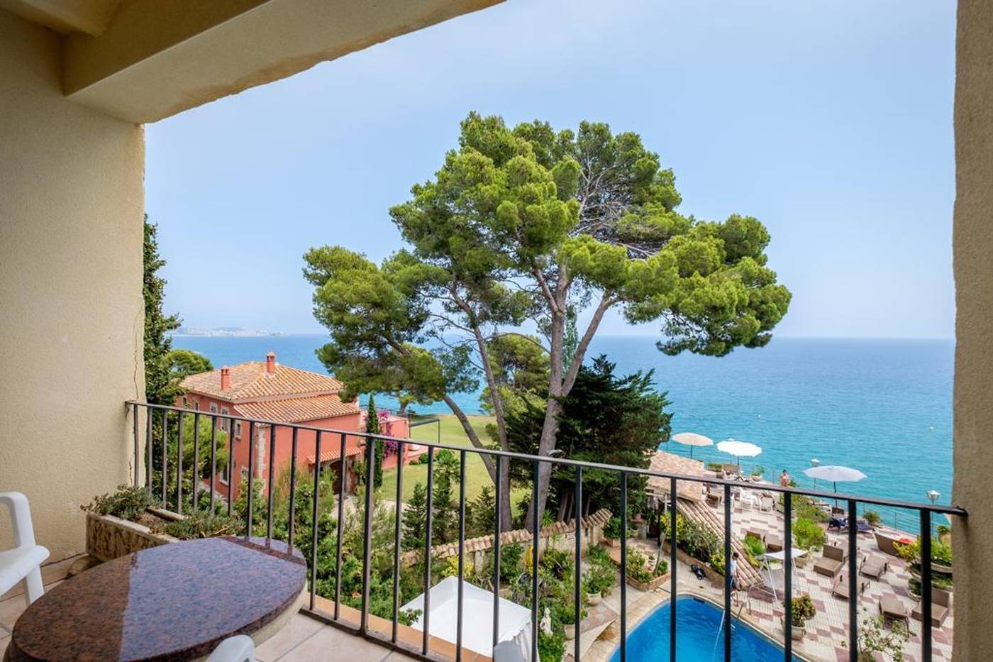 Cap-Roig-Terrace-40