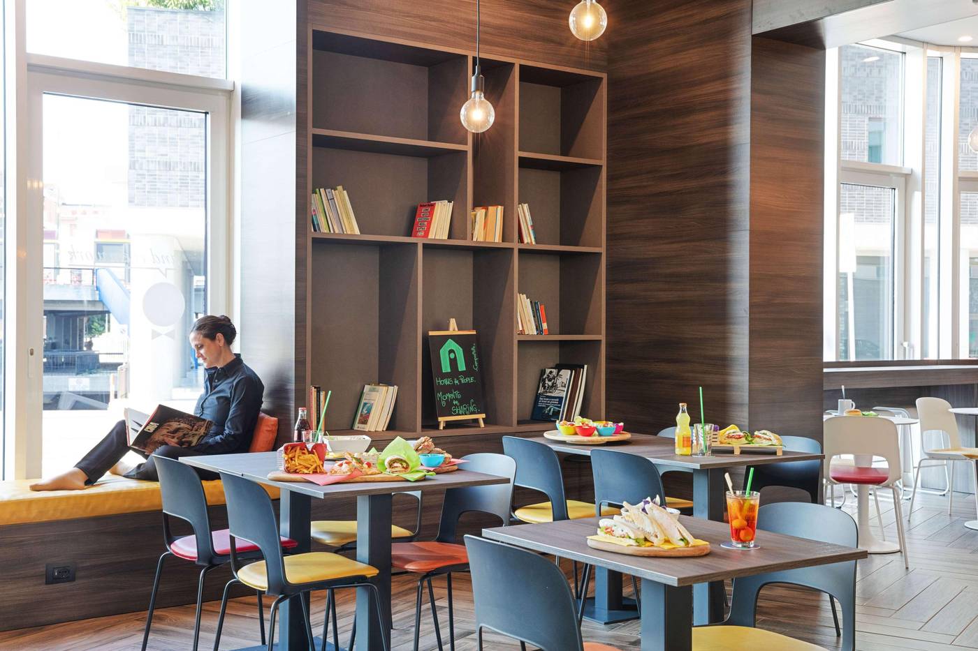 Campanile-Venice-Mestre-Lobby-22