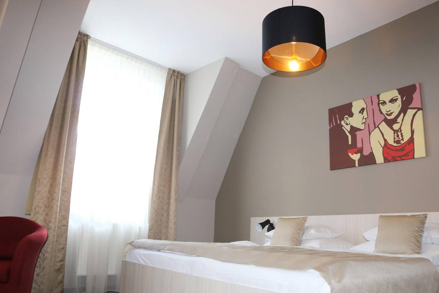 Hotel-1-Republic-Hotel-Room-17