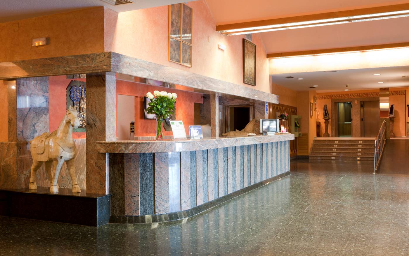 Ciudad de Burgos-Spain-BURGOS-Lobby-7