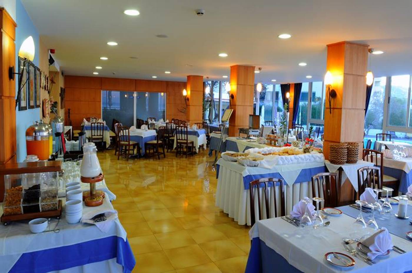 Duas-Torres-Restaurant-18
