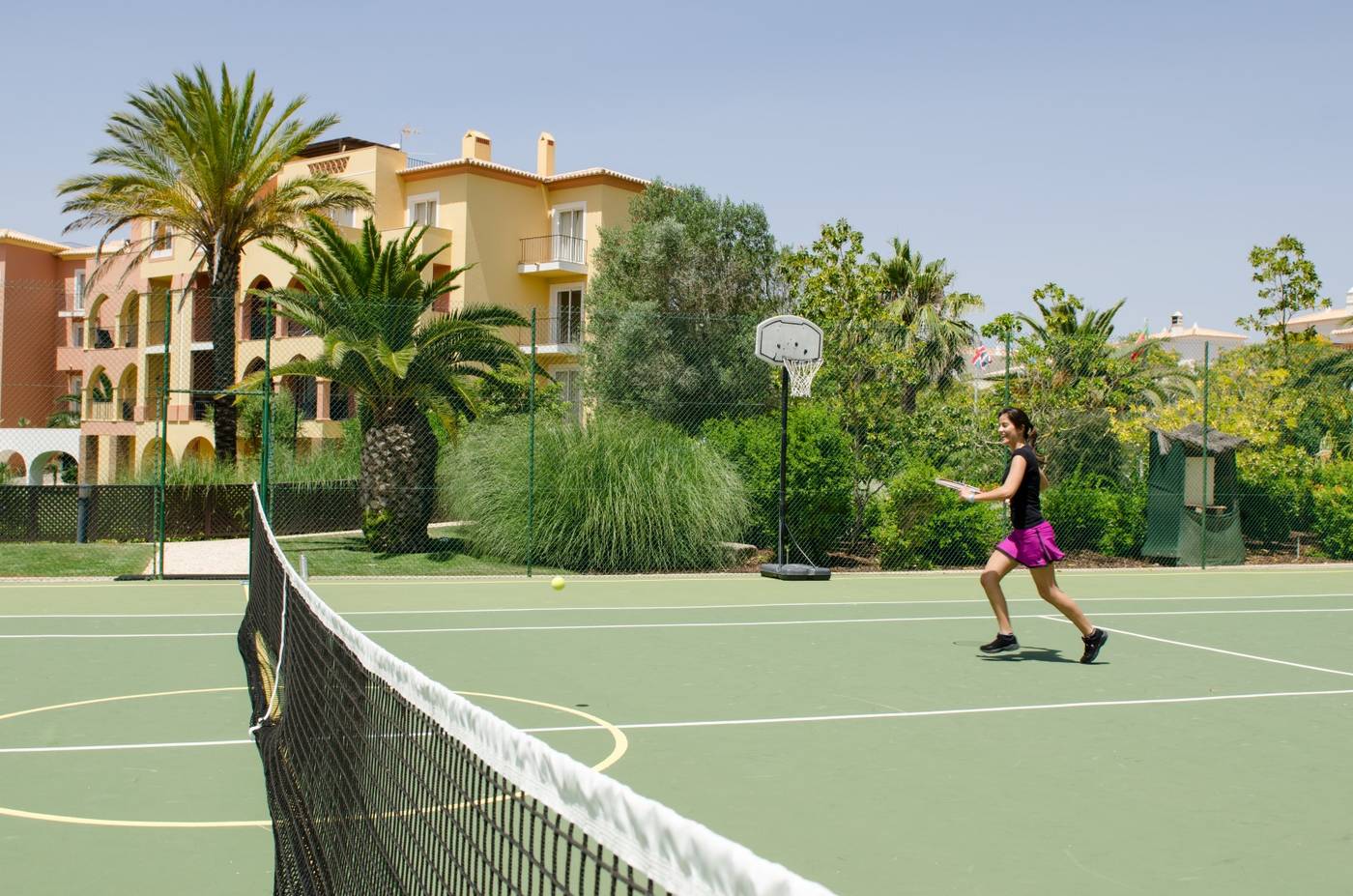 Jardim-da-Meia-Praia-Sports-and-Entertainment-19