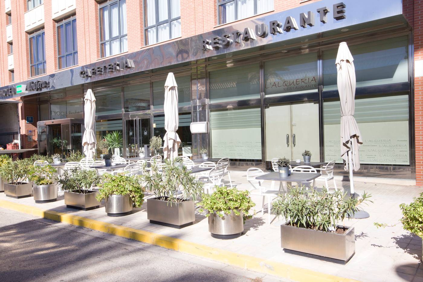 Hotel-Albufera-Lobby-6