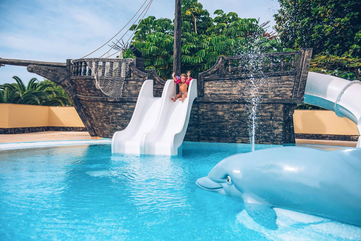 IBEROSTAR-Anthelia-Pool-14