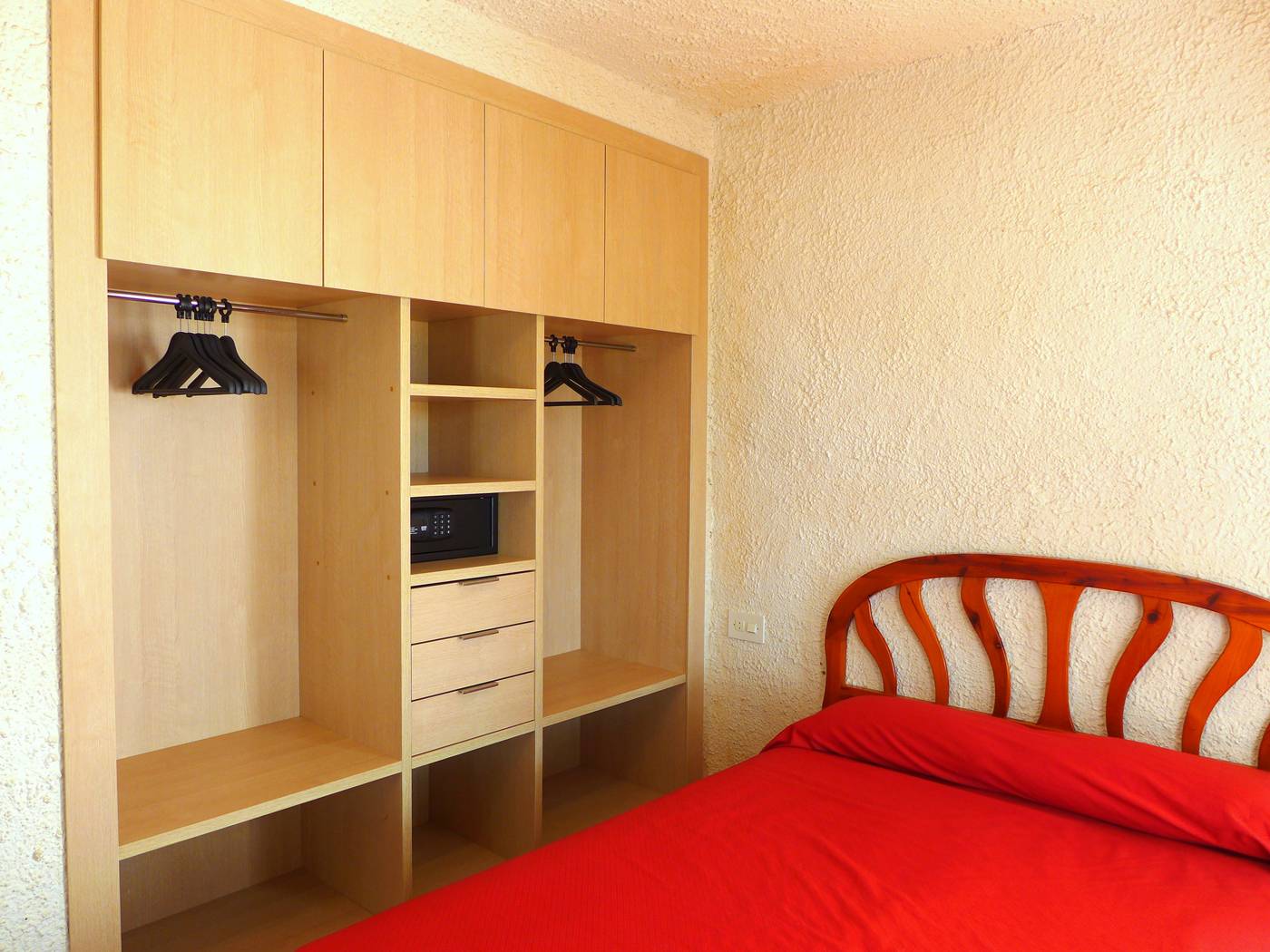 El-Pinar-Bungalows-Brisasol-Room-13