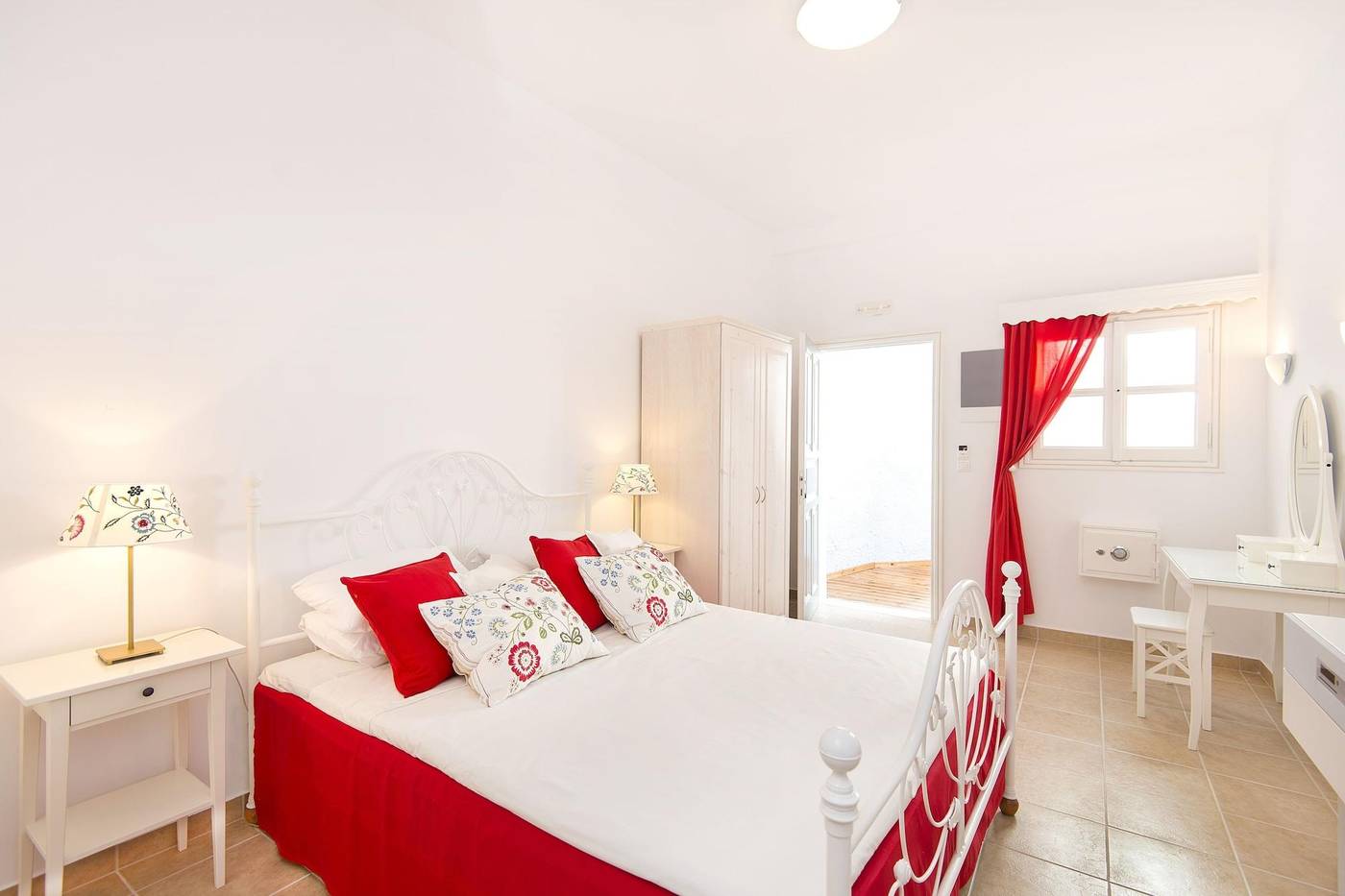Lindos-Harmony-Suites-Room-10