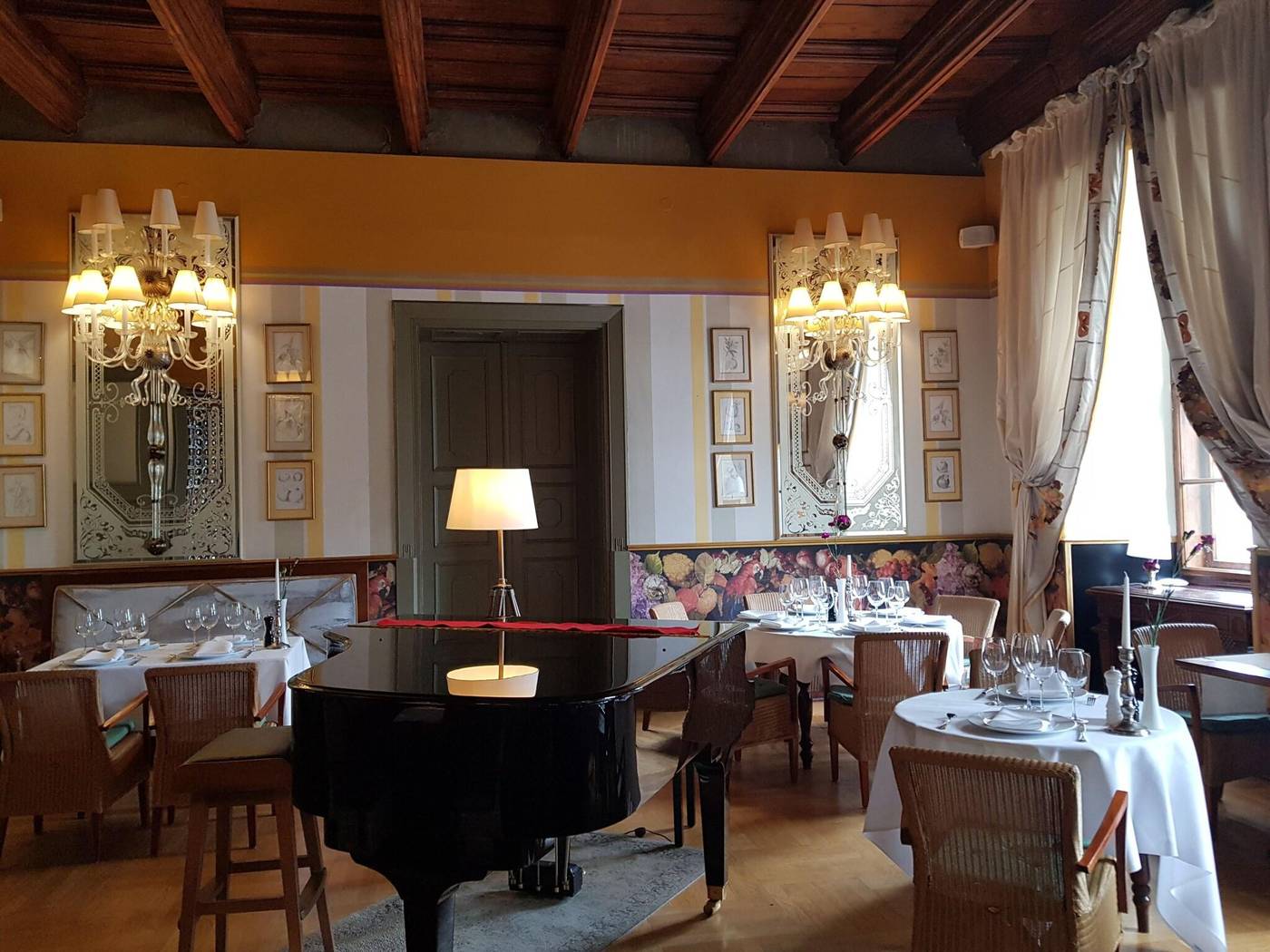 Wentzl-Restaurant-10