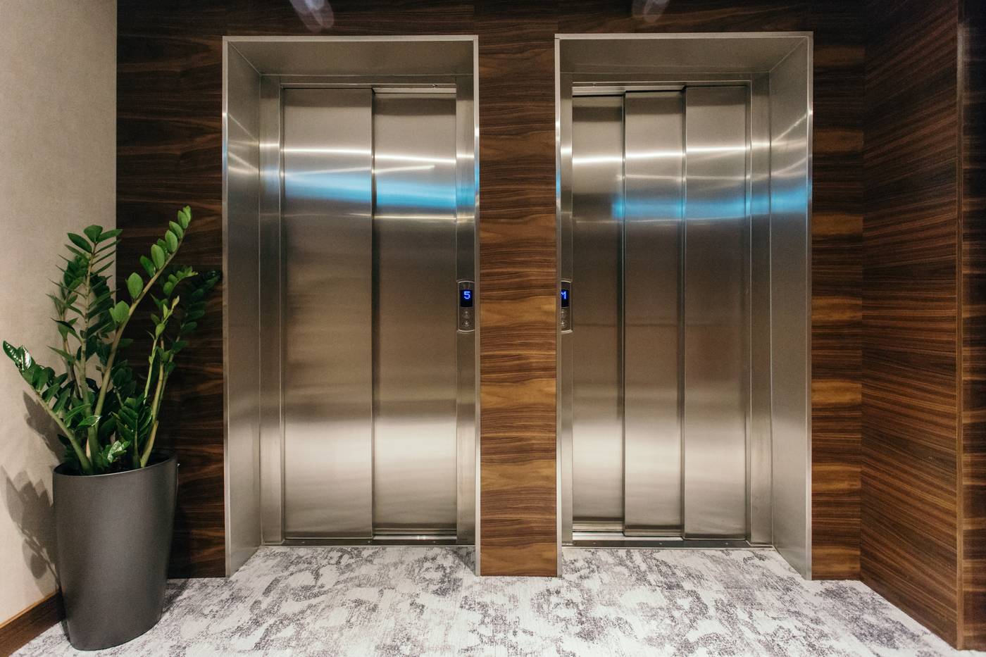 Central Point Hotel-Serbia-Belgrade-Lobby-2