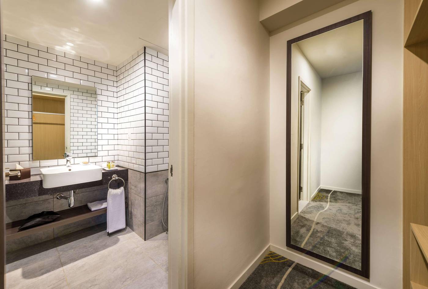 Hilton Garden Inn Jalan Tuanku Abdul Rahman North-Malaysia-KUALA LUMPUR-Room-6