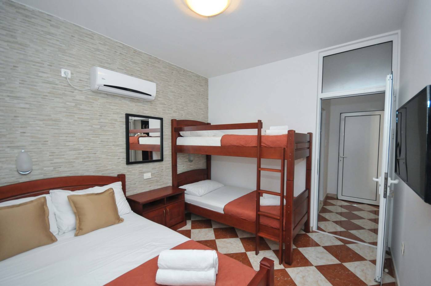 D-D-Apartments-Budva-1-Room-3