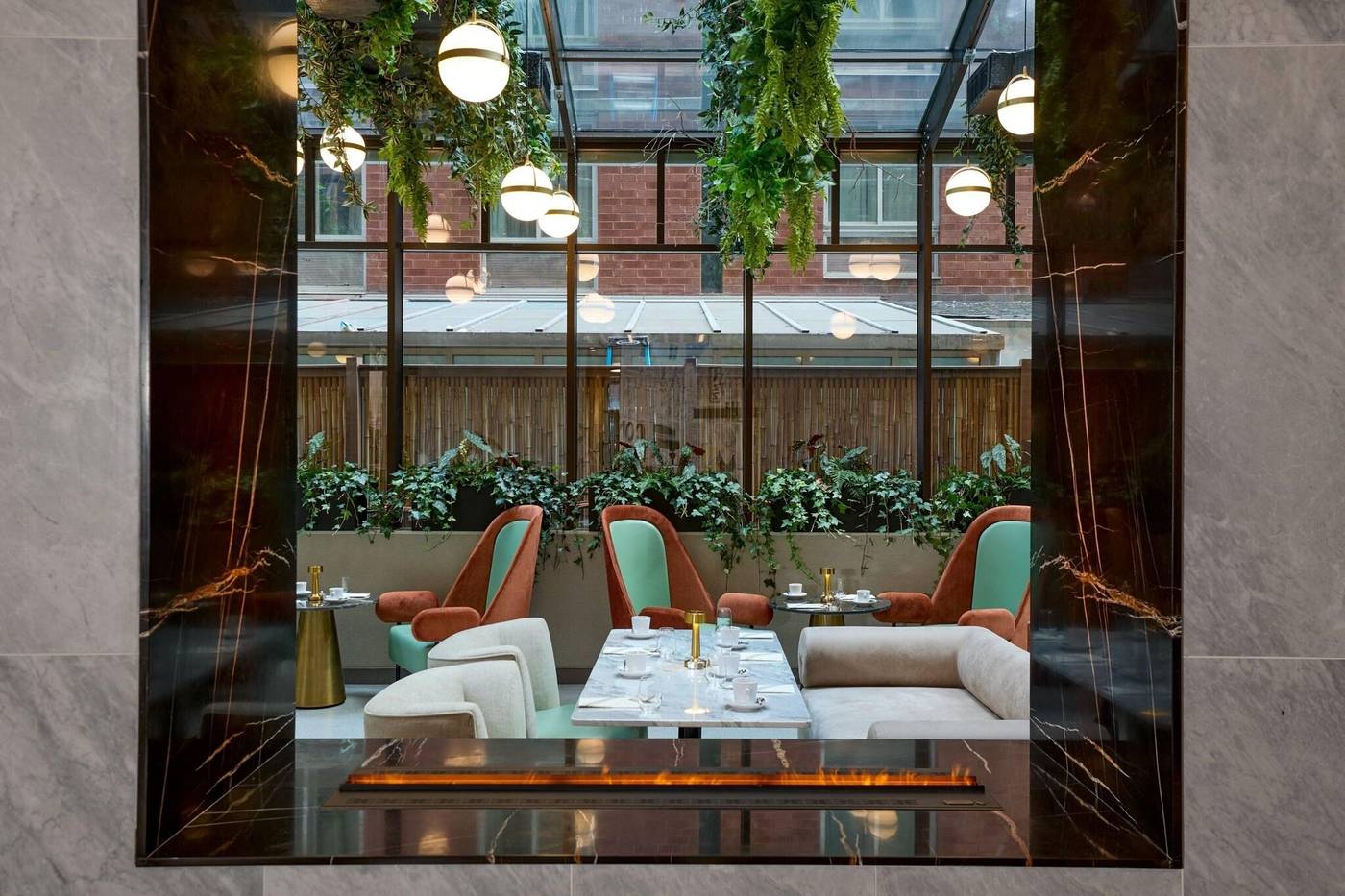 Delta-Hotels-New-York-Times-Square-Restaurant-13