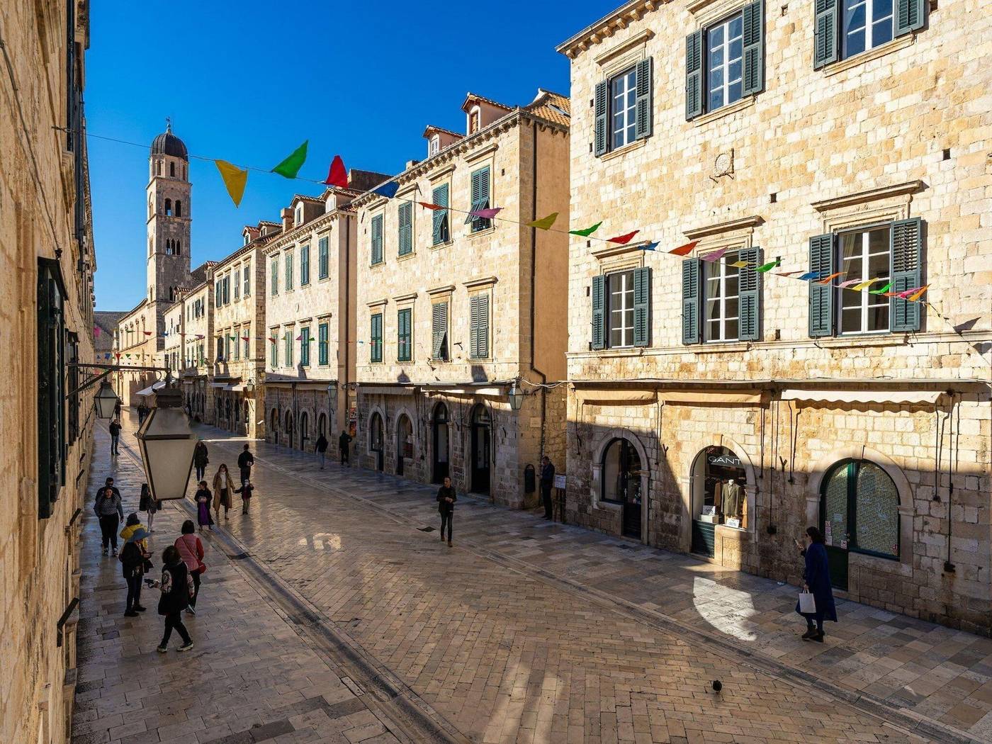 Lumin-Guesthouse-Room-12